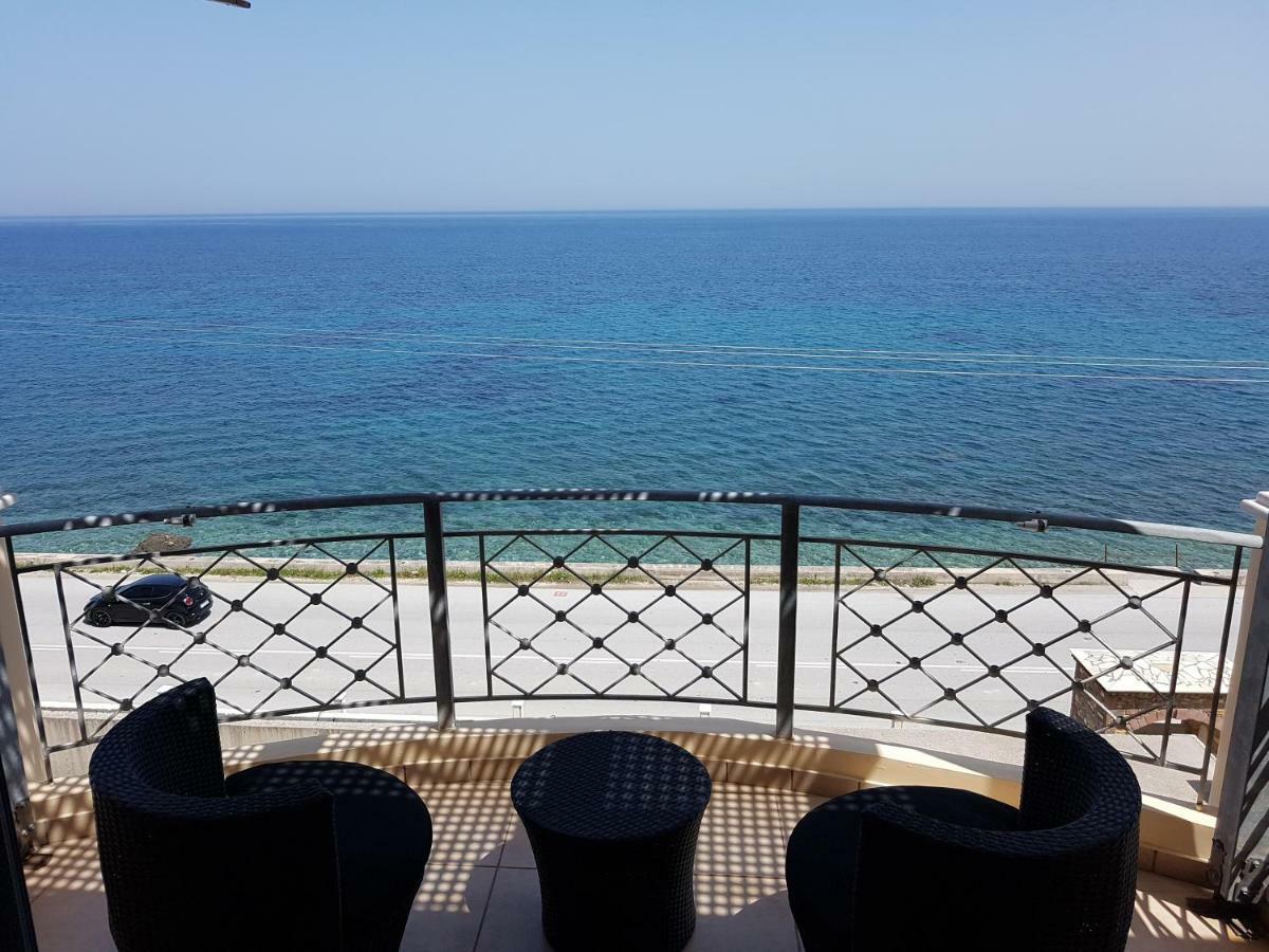 Villa Serafeim Kími Esterno foto