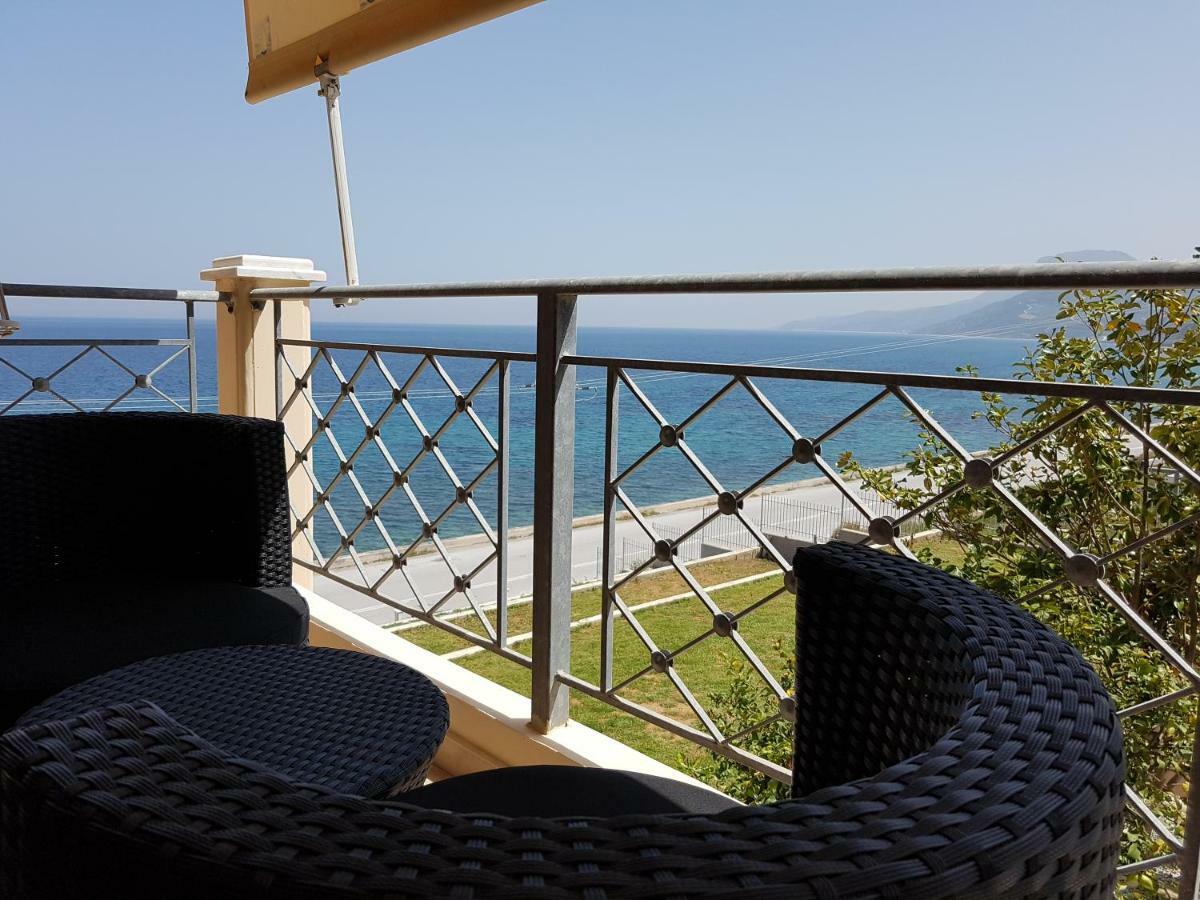 Villa Serafeim Kími Esterno foto